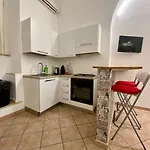 بيت ضيافة Trinity Luxury روما