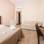 بيت ضيافة Trinity Luxury روما