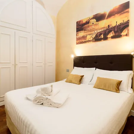 Trinity Luxury Casa de hóspedes 4*