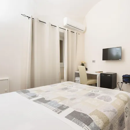 Trinity Luxury Gasthuis Rome