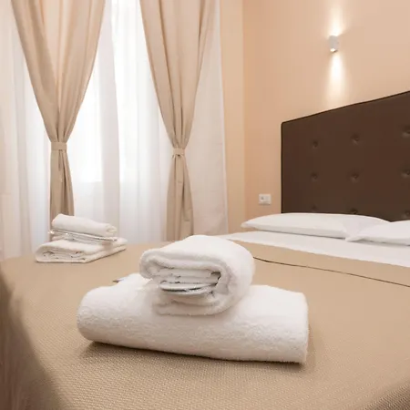 Trinity Luxury רומא