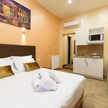 ترينيتي لوكشري روومز