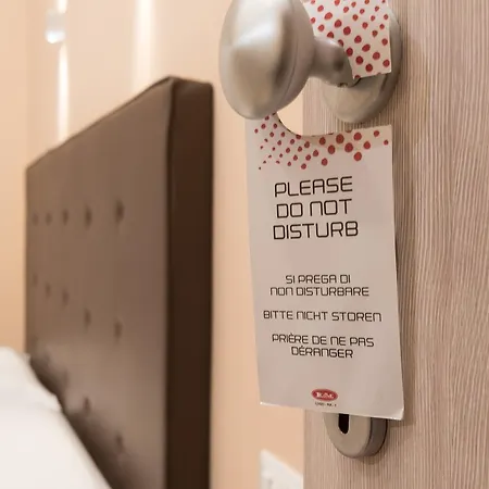 بيت ضيافة ترينيتي لوكشري روومز 4*