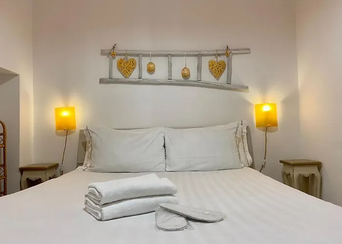 Πανσιόν Trinity Luxury 4*