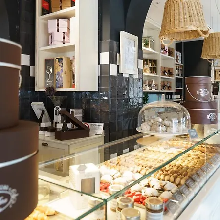 Trinity Luxury Gasthuis Rome